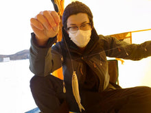 將圖片載入圖庫檢視器 Eastern Hokkaido / Ice fishing & wildlife exploration on frozen Lake Abashiri!